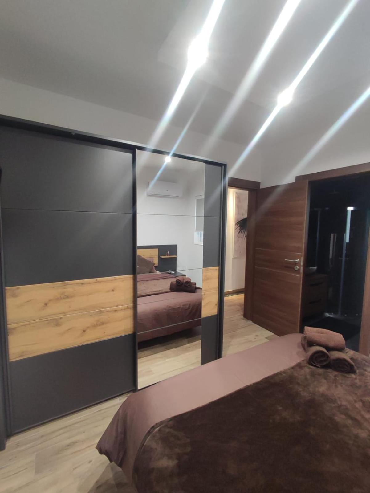 Camellia Apartments Ta Xbiex Luaran gambar